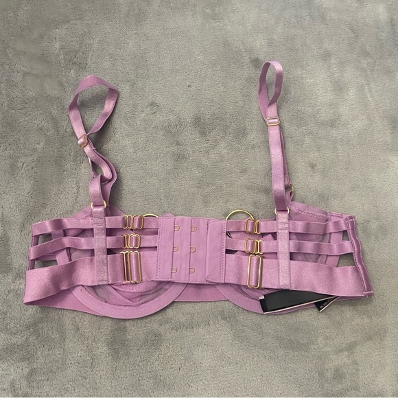 New! Victoria's Secret Very Sexy Purple Unlined Strappy Demi Bra 10306 - Picture 9 of 10
